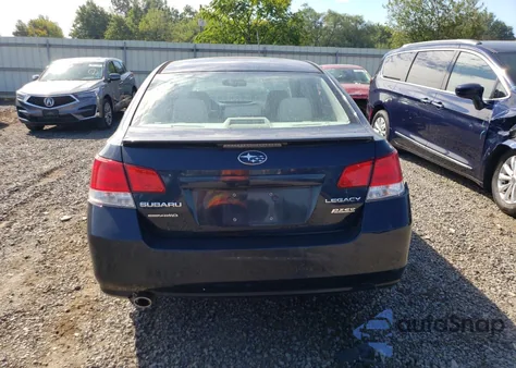 2012 Subaru Legacy 2.5I Premium z USA, uszkodzony, nr VIN 4S3BMBC61C3013979